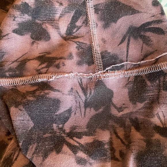 Lululemon align leggings - Picture 7 of 9